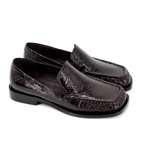 Лоферы женские