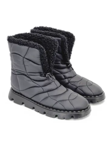 Дутики женские