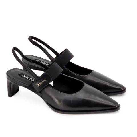 Туфли женские