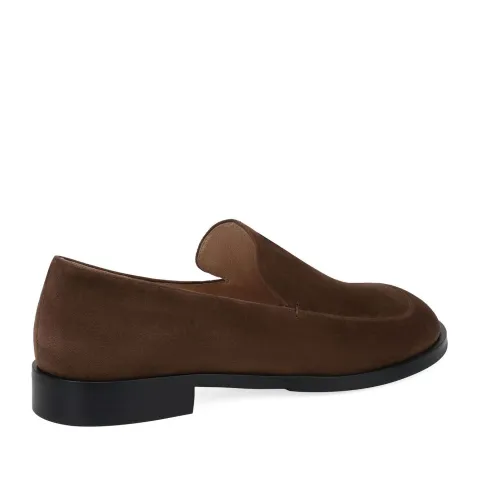 Лоферы женские