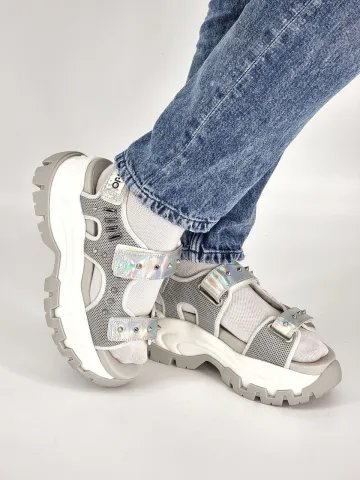 Сандалии женские