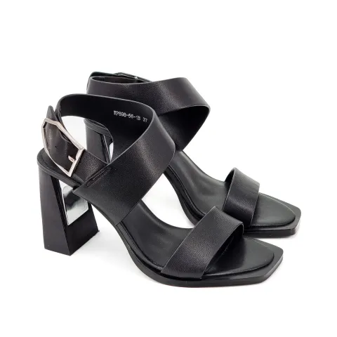 Босоножки женские