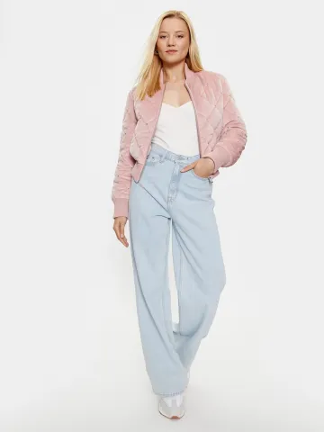 Бомбер женский