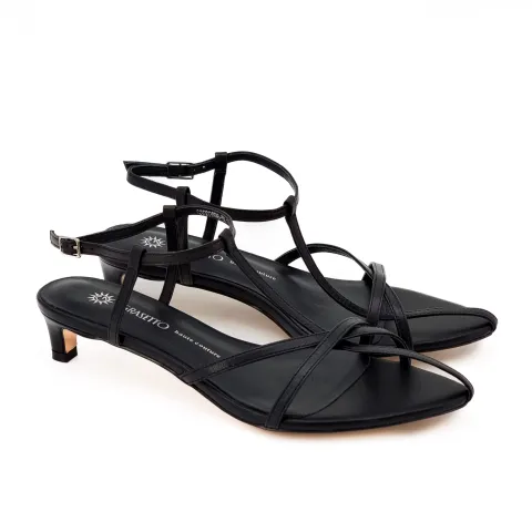 Босоножки женские