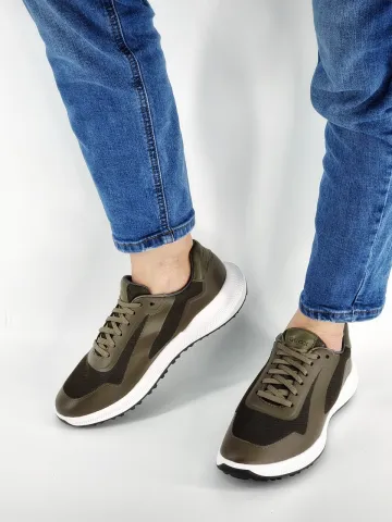 Кроссовки мужские