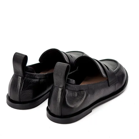 Лоферы женские