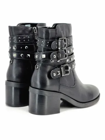 Ботинки женские