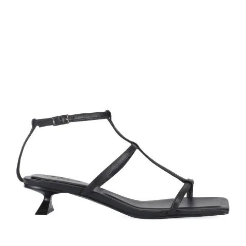 Босоножки женские