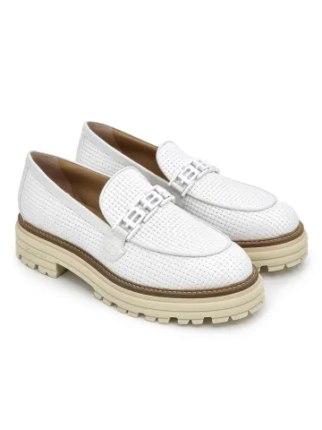 Лоферы женские