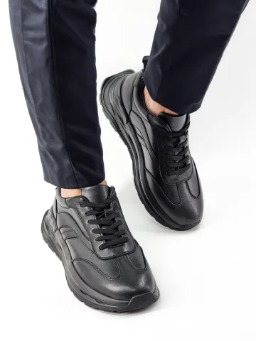 Кроссовки мужские