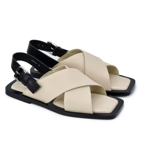 Сандалии женские