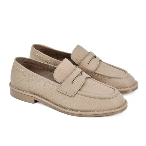 Лоферы женские