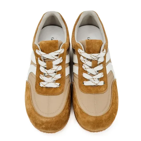 Кроссовки женские