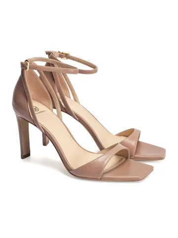 Босоножки женские