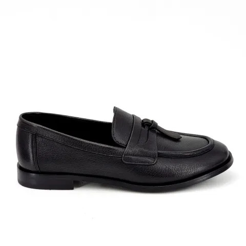 Лоферы женские