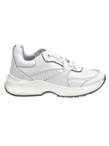 Кроссовки женские