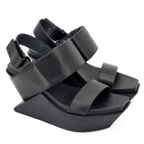 Босоножки женские