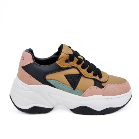 Кроссовки женские