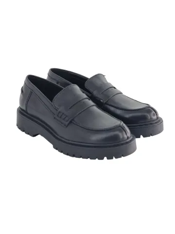 Лоферы женские