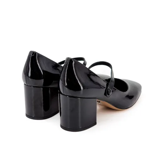 Туфли женские