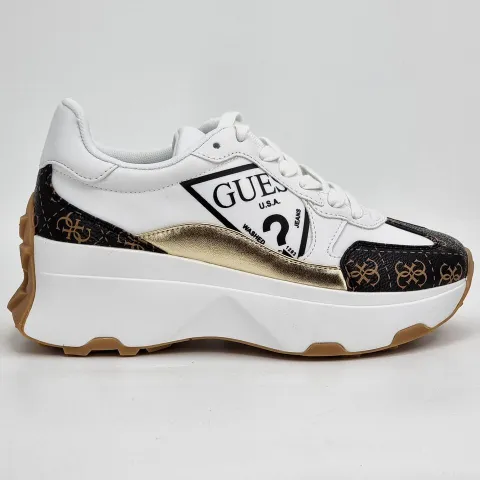 Кроссовки женские