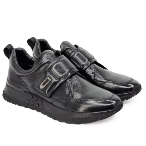 Кроссовки мужские