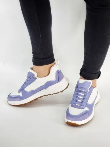 Кроссовки женские