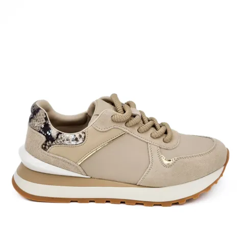 Кроссовки женские