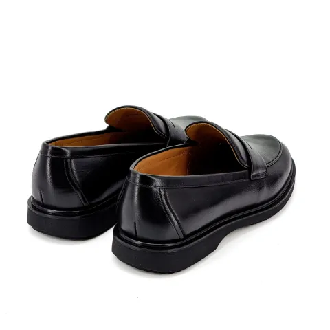 Лоферы женские