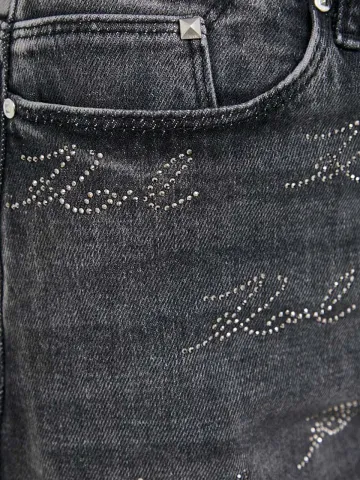 Джинсы женские