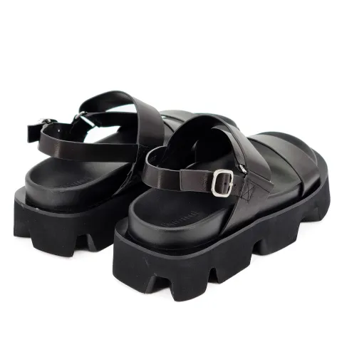 Сандалии женские