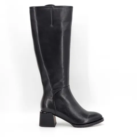 Сапоги женские