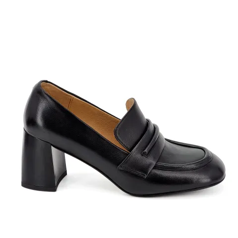 Туфли женские