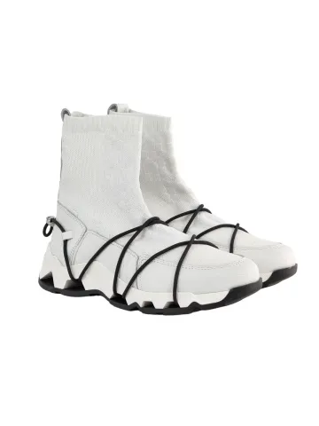 Кроссовки  женские