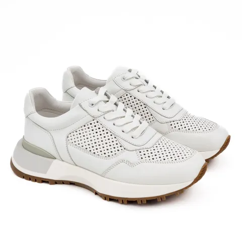 Кроссовки женские