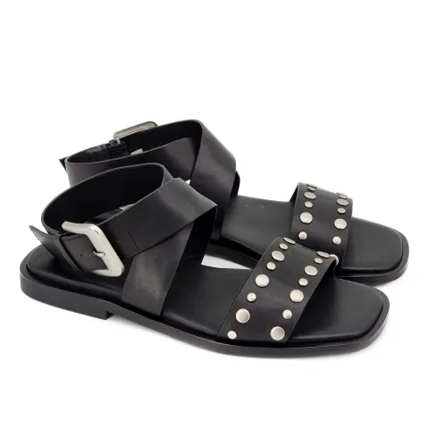 Сандалии женские