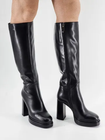 Сапоги женские