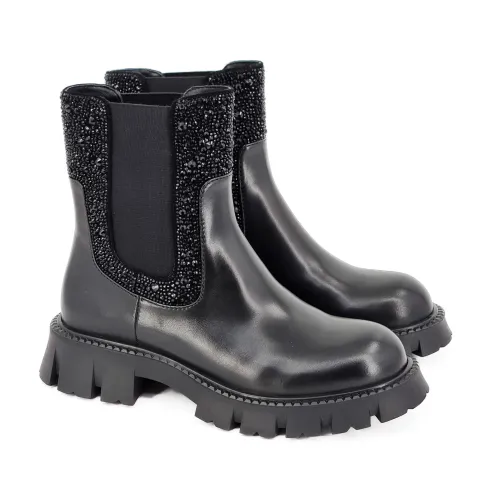 Ботинки женские