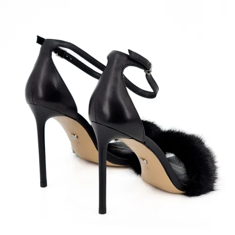 Босоножки женские