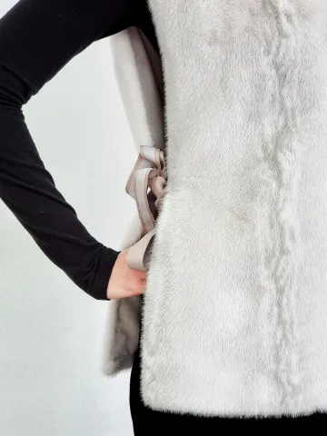 Жилет женский