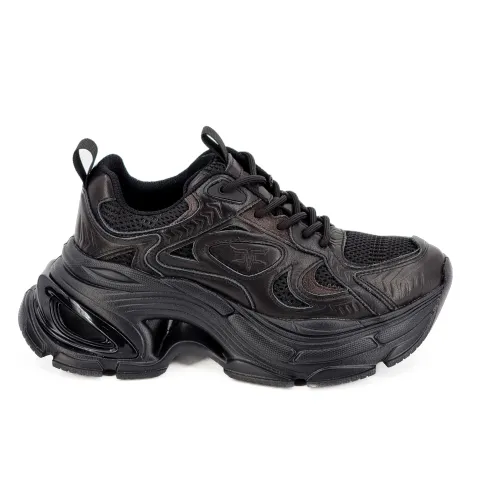 Кроссовки женские