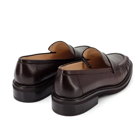 Лоферы женские