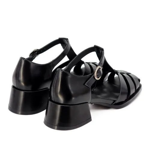 Туфли женские