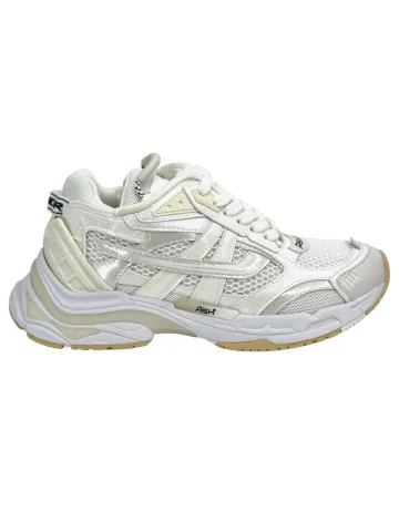 Кроссовки женские