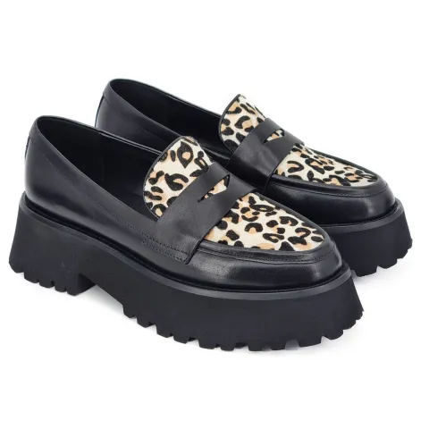 Лоферы женские