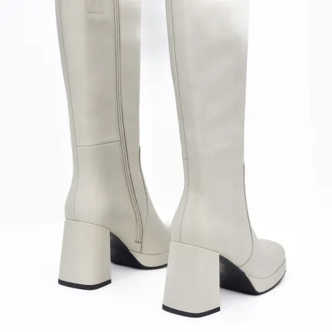 Сапоги женские