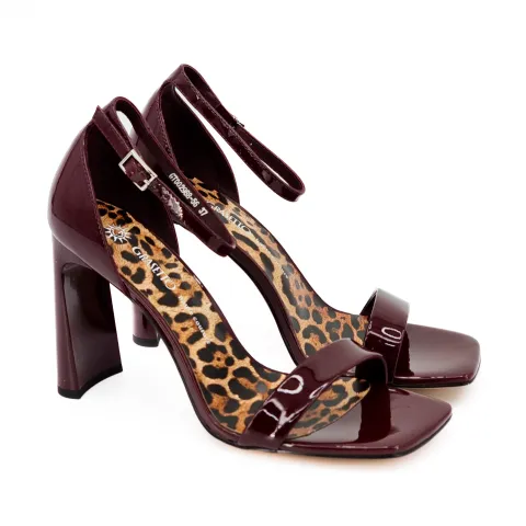 Босоножки женские