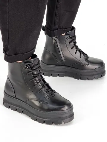 Ботинки женские