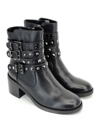 Ботинки женские