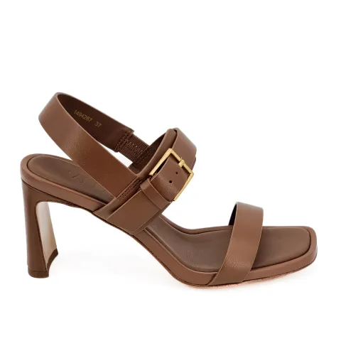 Босоножки женские